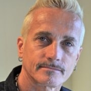 Mikael Bollhem <img class="alignnone size-full wp-image-1160" src="https:/wp-content/uploads/2024/01/svensk_flag.png" alt="" width="30" height="22" />