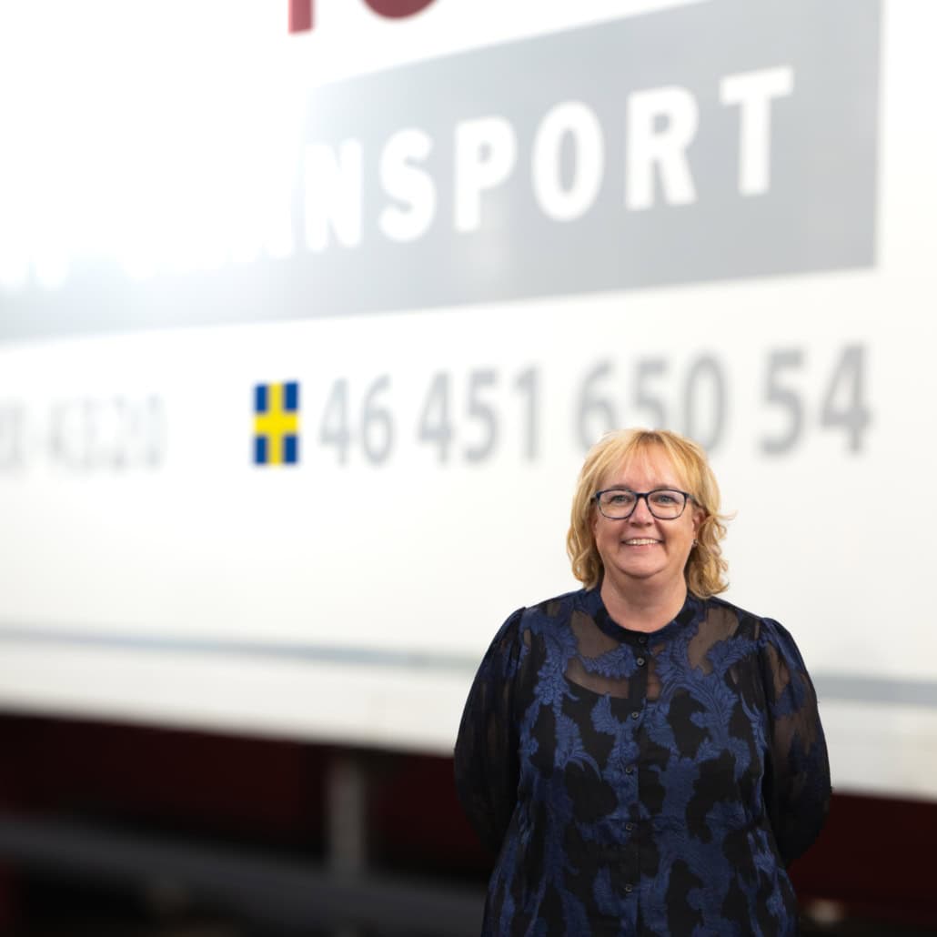 Christine Thestesen <img class="alignnone size-full wp-image-1160" src="https:/wp-content/uploads/2024/01/dansk_flag.png" alt="" width="30" height="22" />